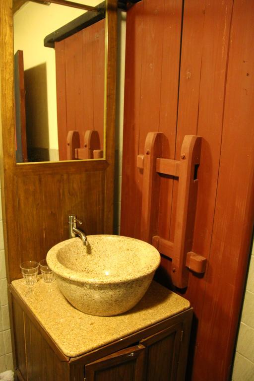 Red Tomato B&B Jinsha Екстер'єр фото