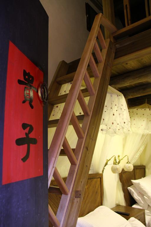 Red Tomato B&B Jinsha Екстер'єр фото