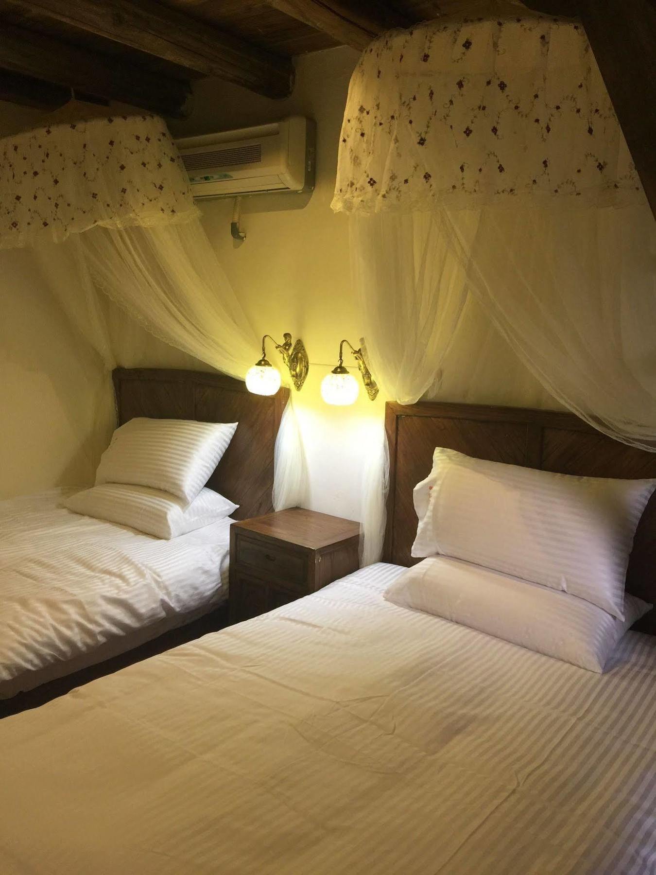 Red Tomato B&B Jinsha Екстер'єр фото